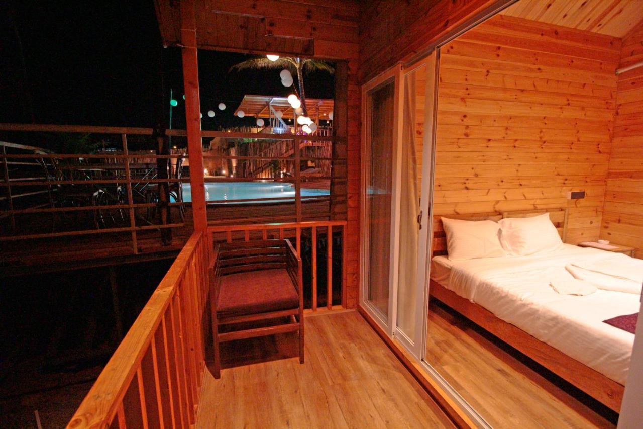 Larive Beach Resort Vagator Exterior foto