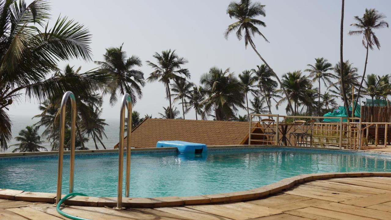 Larive Beach Resort Vagator Exterior foto